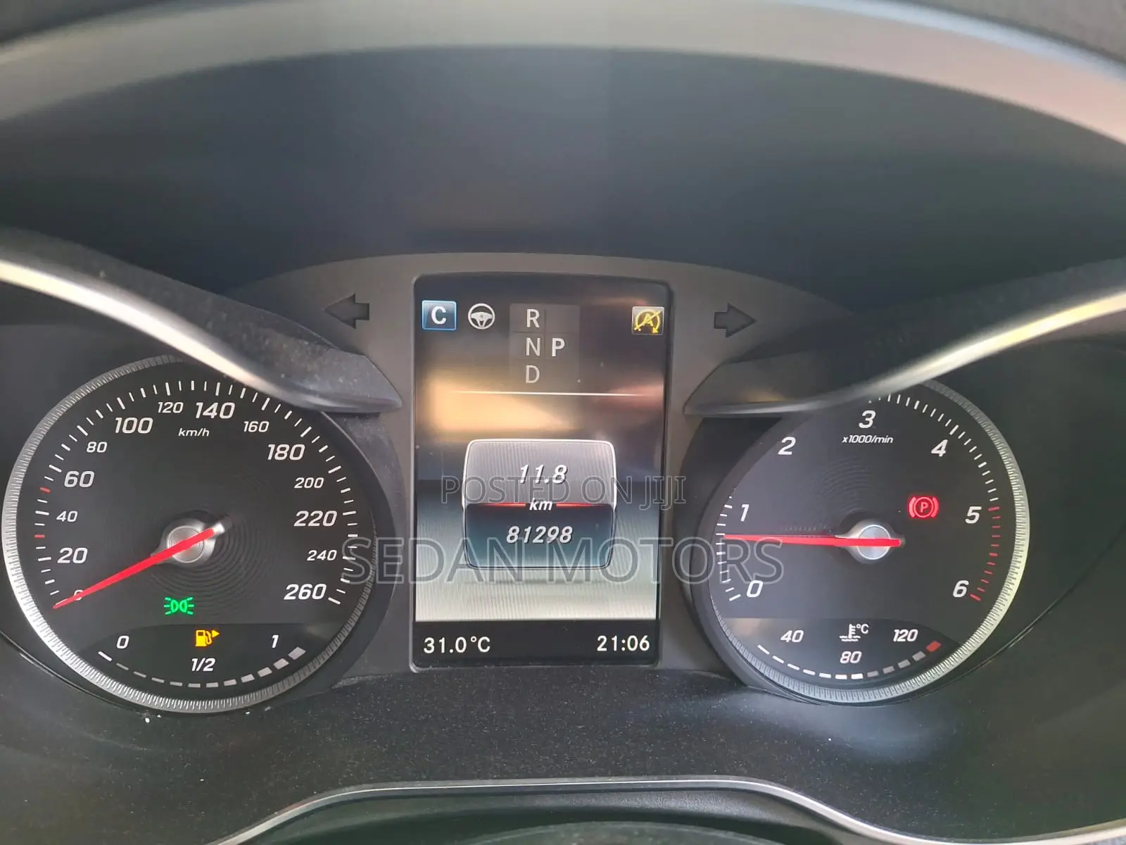 Mercedes-Benz GLC-Class 2019 Off white