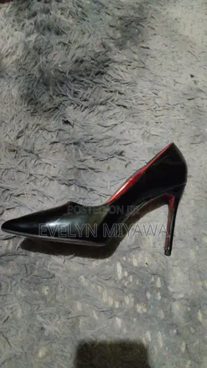 Selling Black Heels