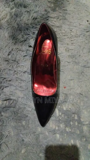 Selling Black Heels