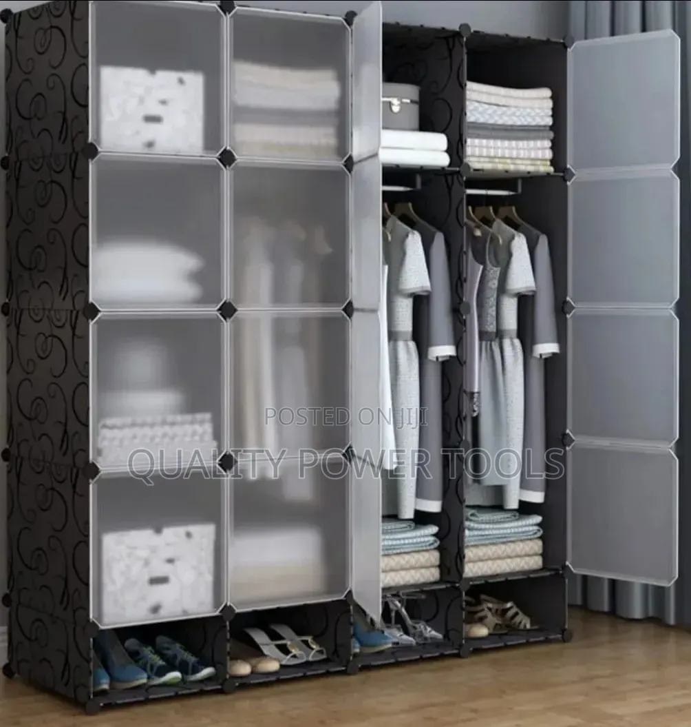 Portable 4- Column Plastic Wardrobes