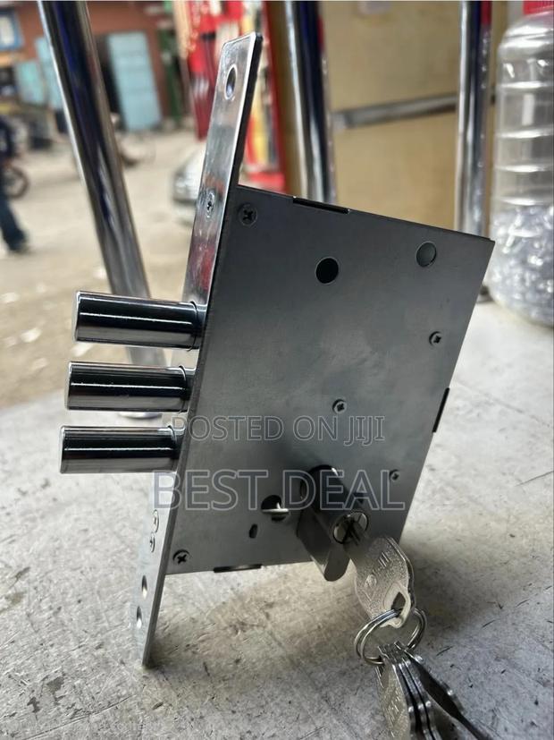 3 Pin Deadlock