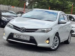 Toyota Auris 2014 White