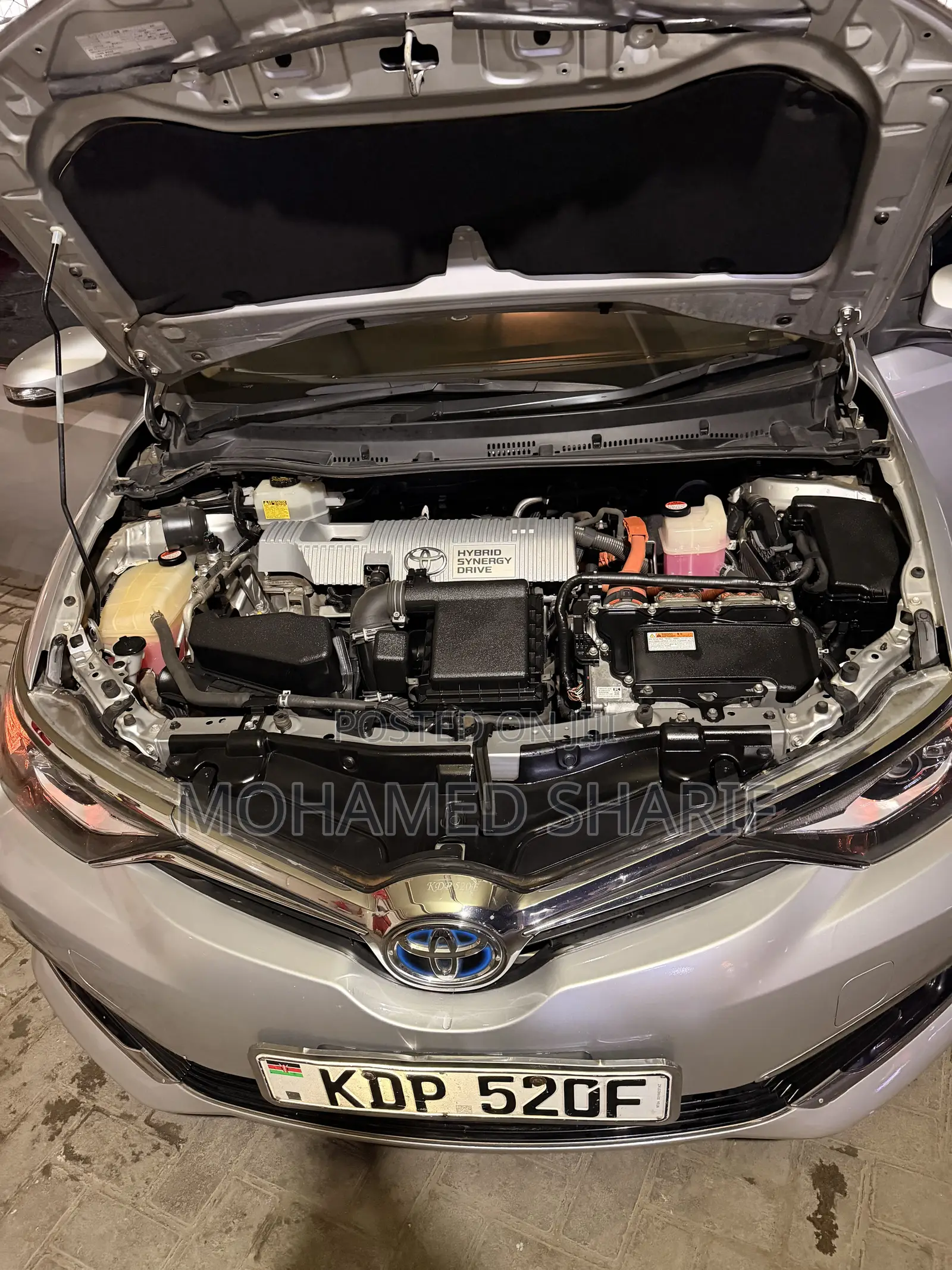 Toyota Auris 2016 Silver