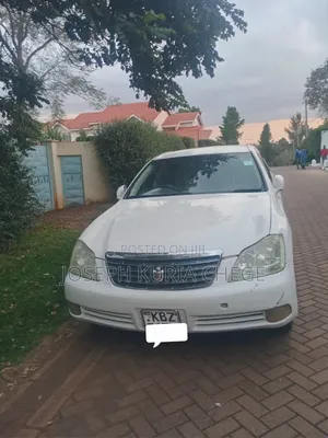 Toyota Crown 2007 White