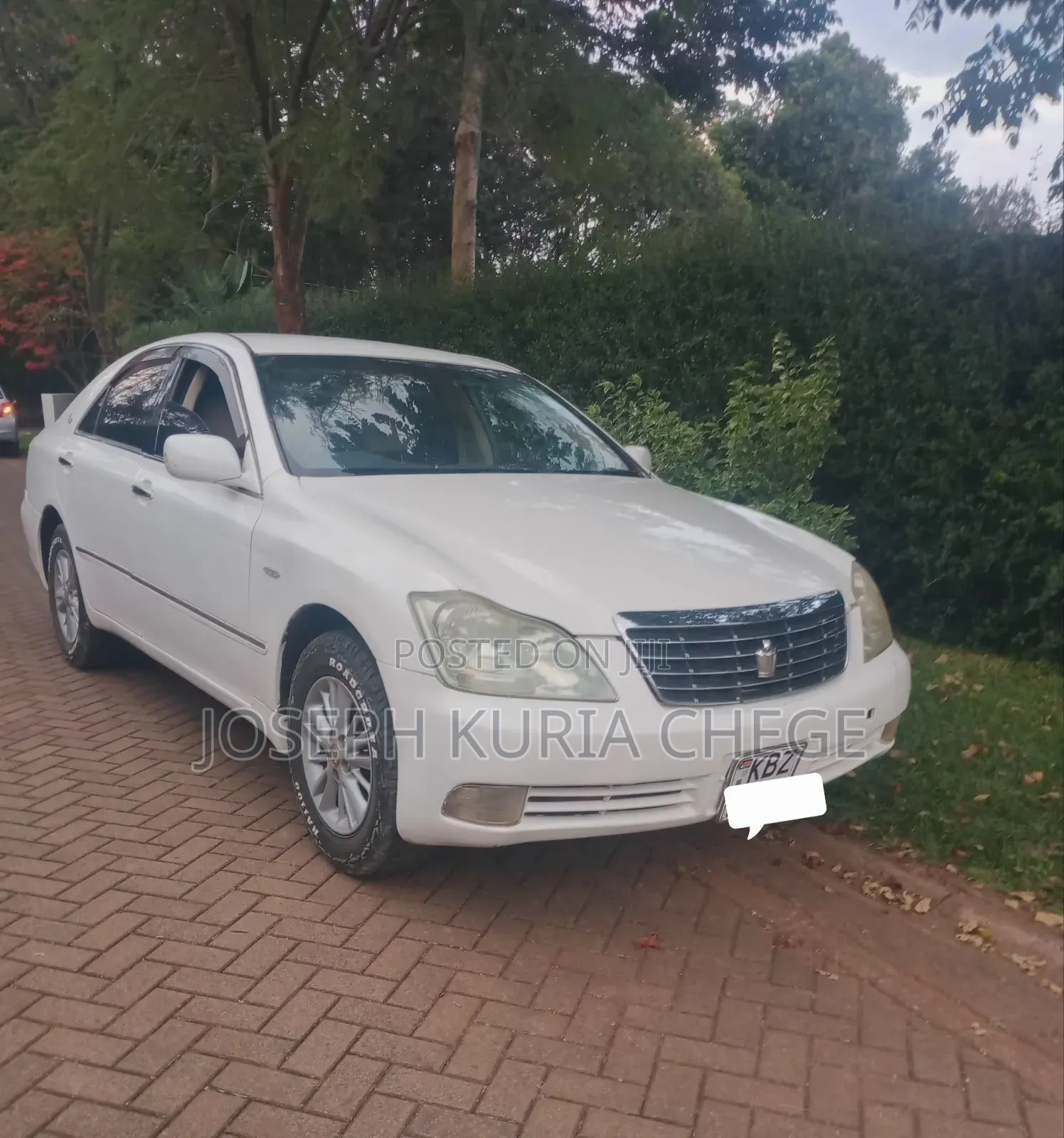 Toyota Crown 2007 White