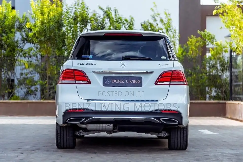 Mercedes-Benz GLE-Class GLE 350d 4MATIC 2016 White