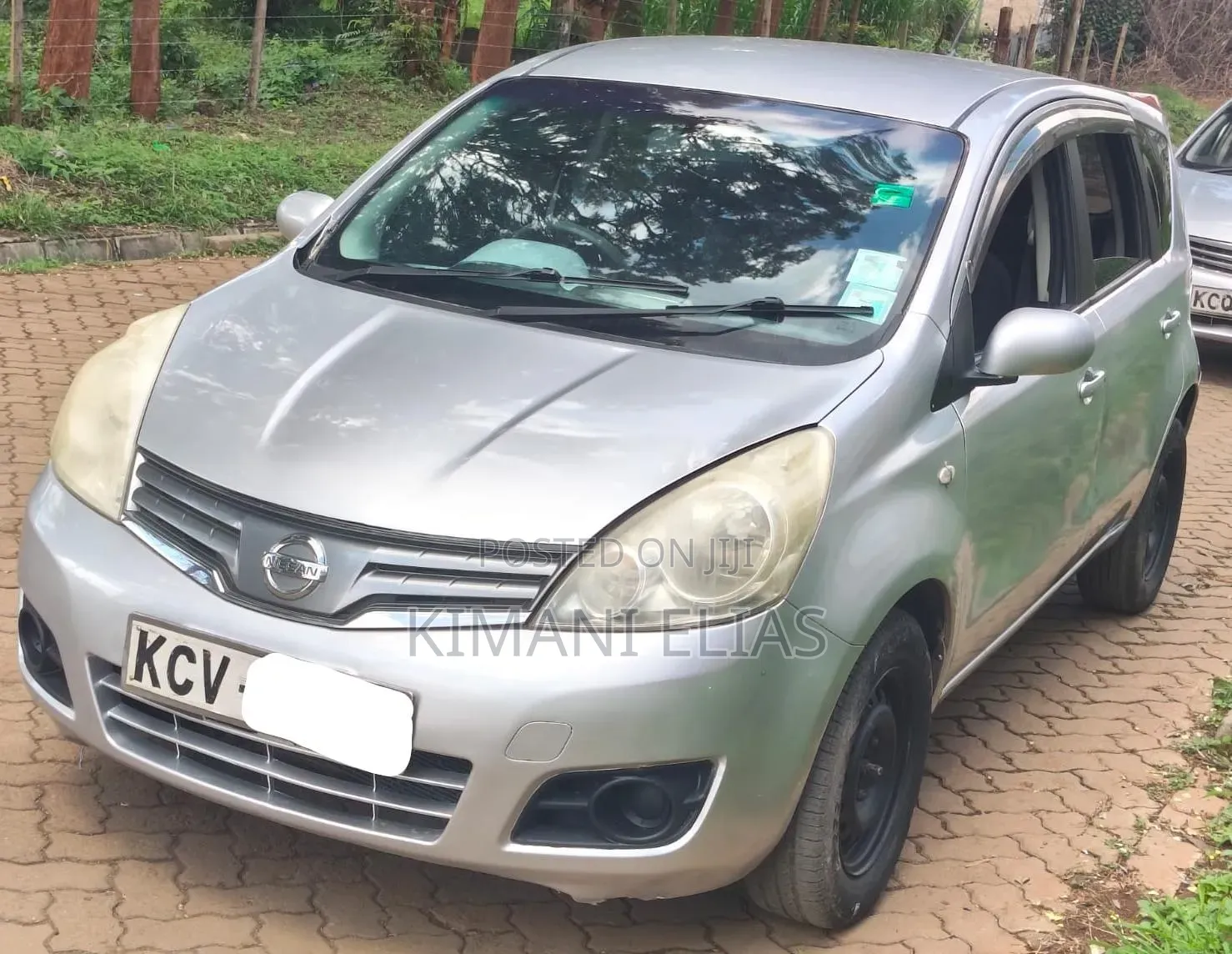 Nissan Note 2012 Silver