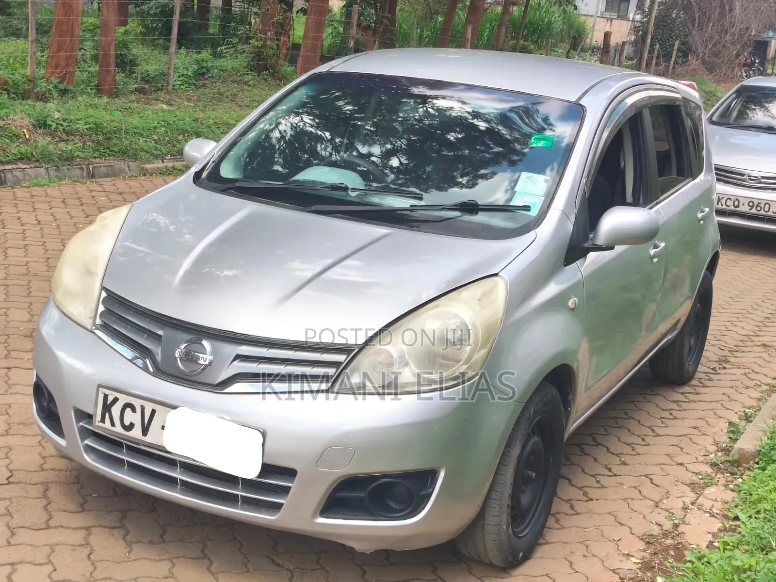 Nissan Note 2012 Silver