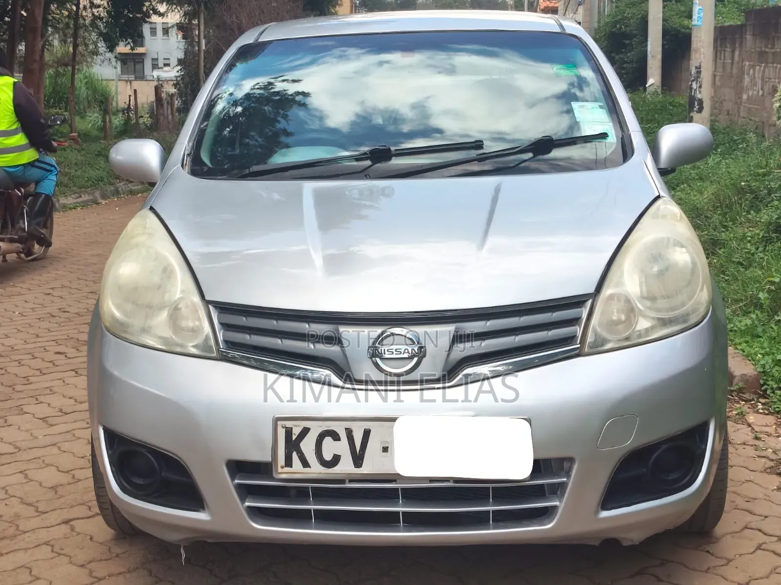 Nissan Note 2012 Silver