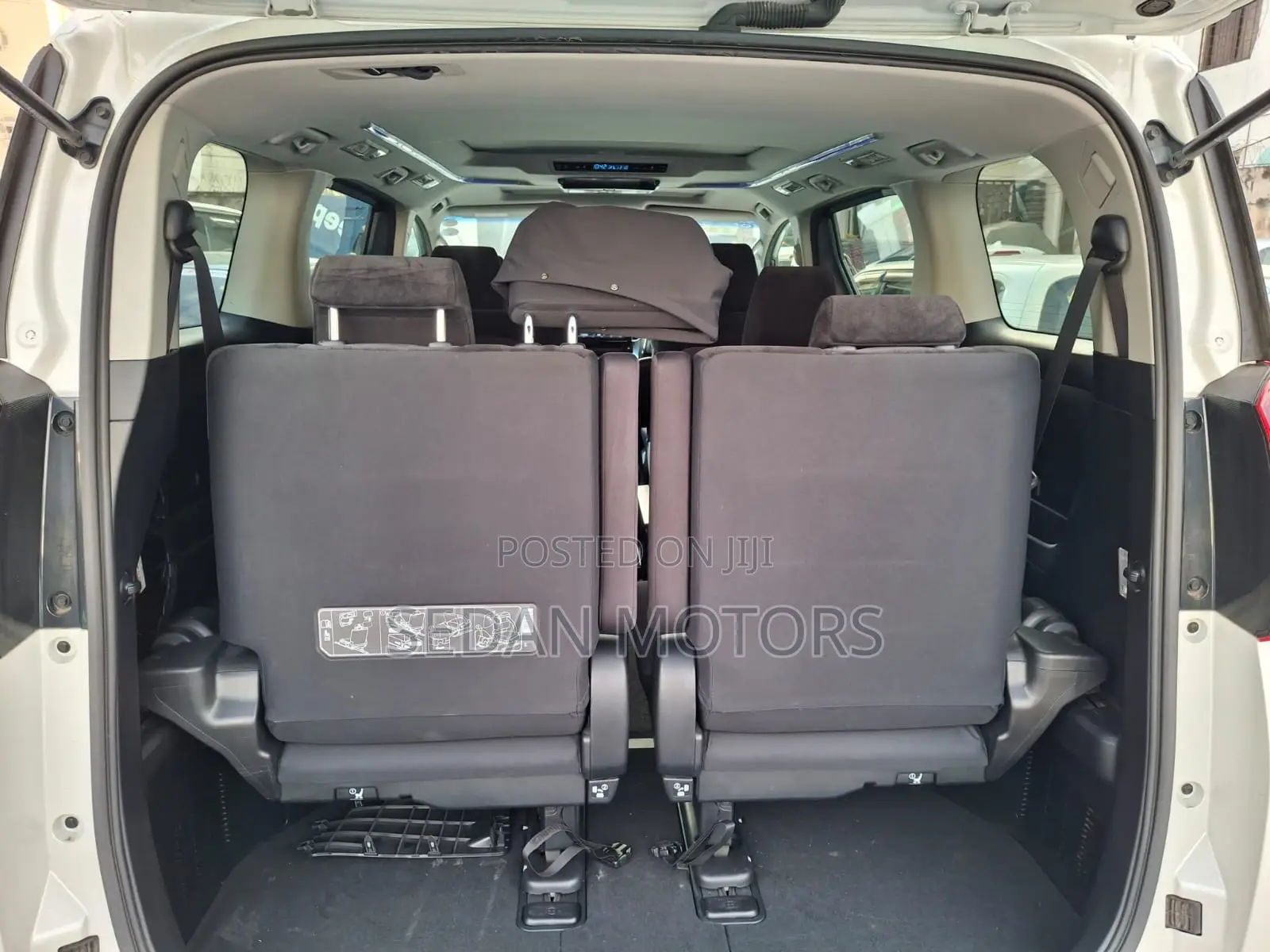 Toyota Alphard 2019 Ivory