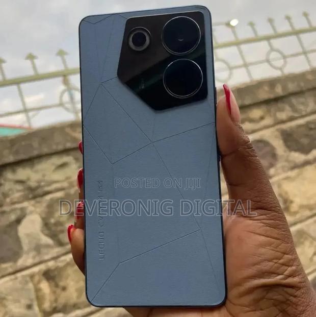 New Tecno Camon 20 Pro 5G 256 GB Gray