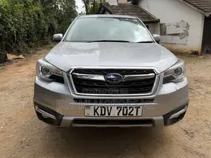 Subaru Forester 2017 Silver
