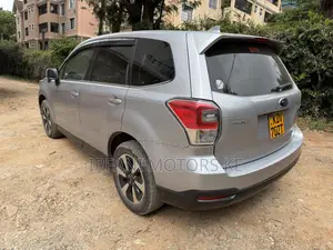 Subaru Forester 2017 Silver