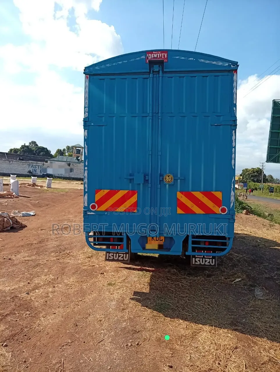 Isuzu NMR 2023
