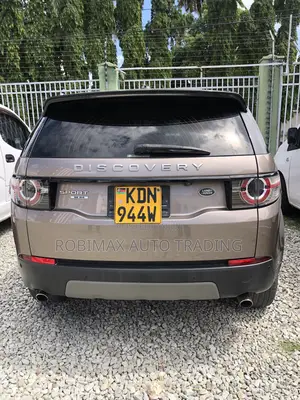Land Rover Discovery Sport 2016 Brown