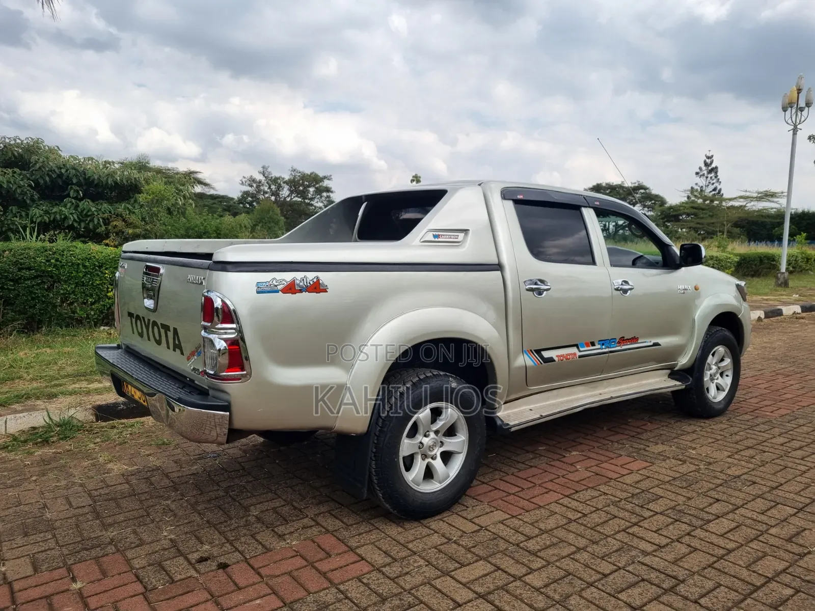 Toyota Hilux 2007 Silver