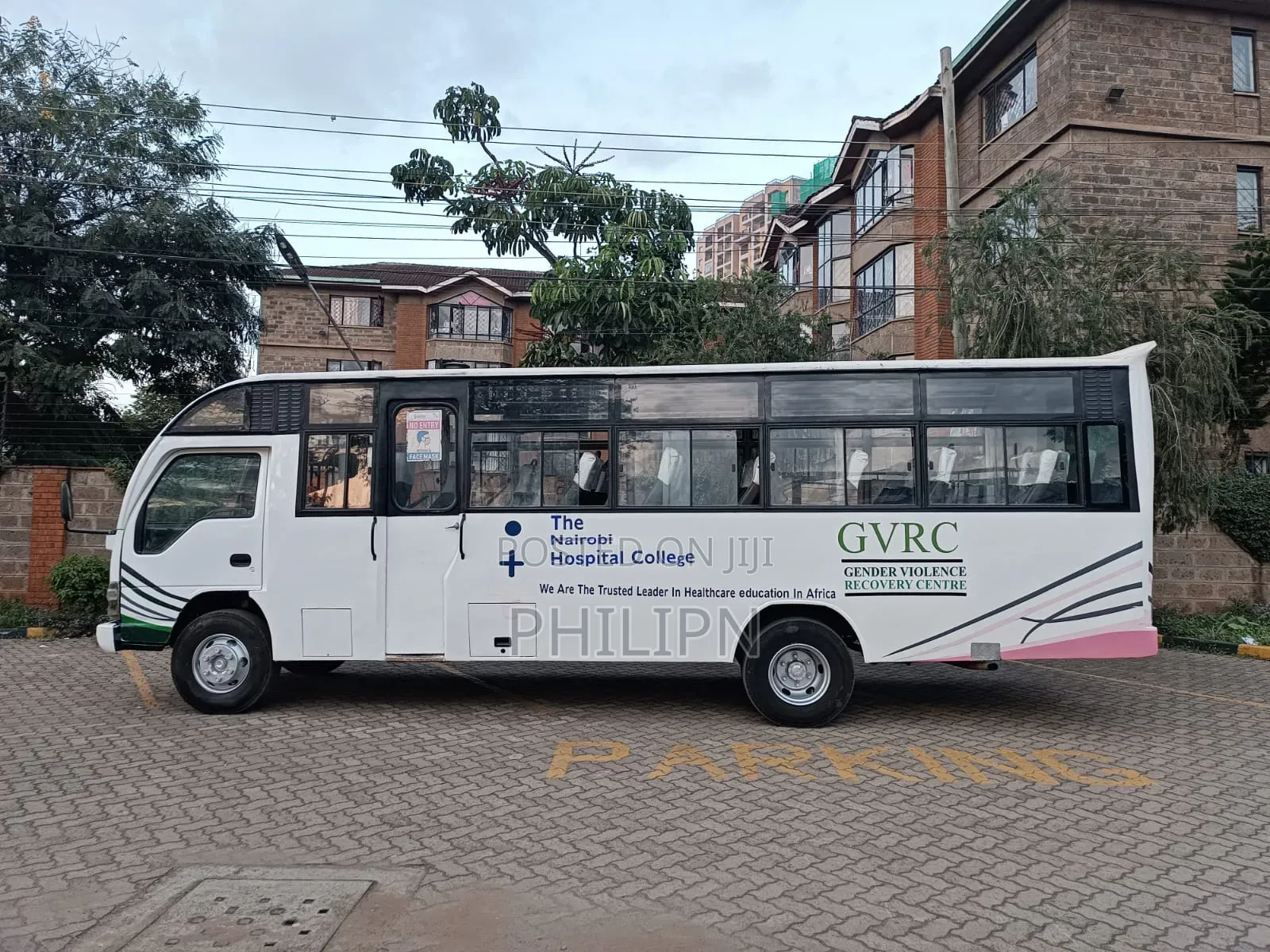 Isuzu NQR 2014 White