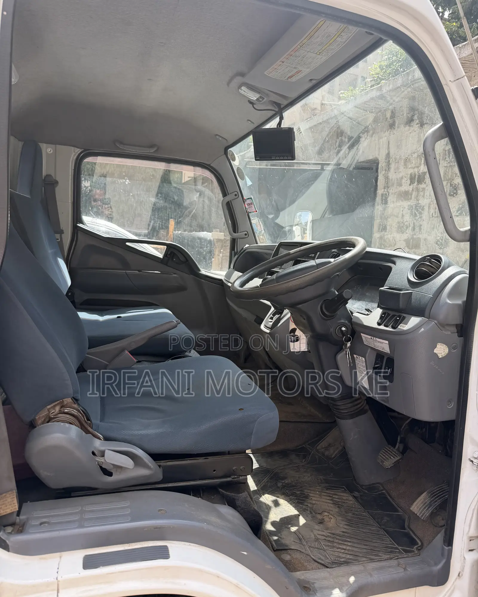 Mitsubishi Canter