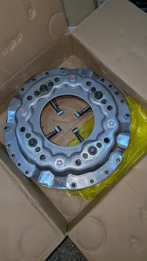 Isuzu Ftr90 Mv123 FVR FRR Pressure Plate