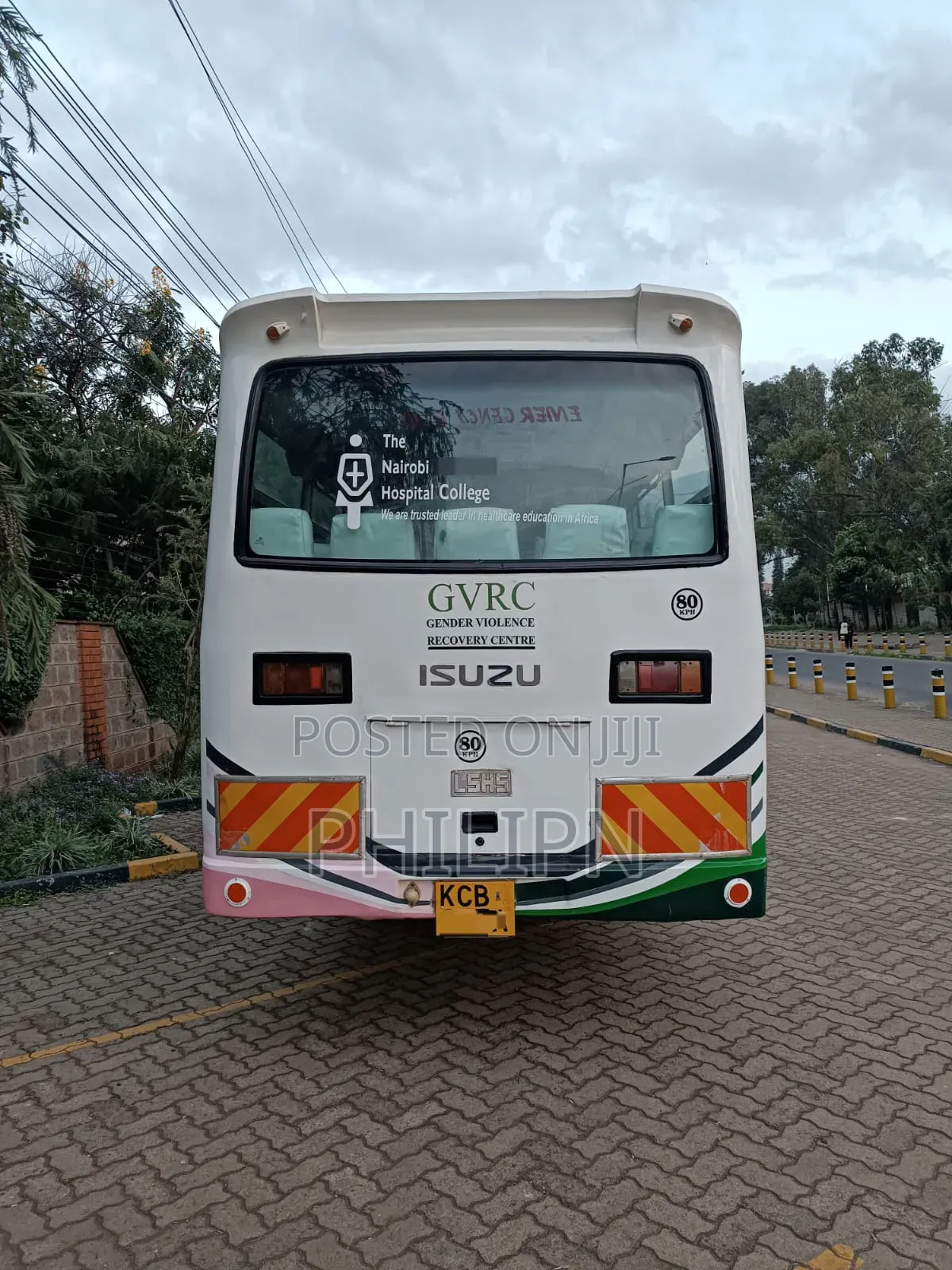 Isuzu NQR 2014 White