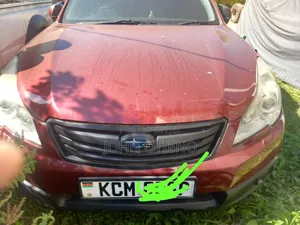 Subaru Outback 2010 Red