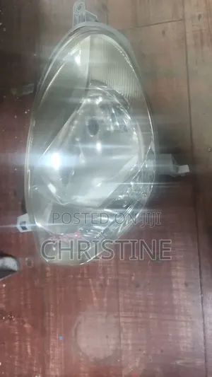 Toyota Passo Headlight Left