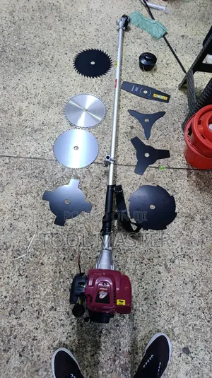 4 Stroke Heavy Duty Brush Cutter/4 Stroke Portable Bush Cutter
