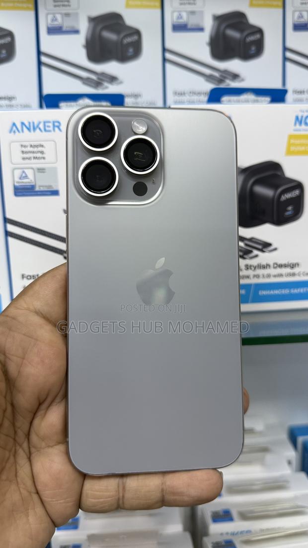 Apple iPhone 15 Pro Max 256 GB