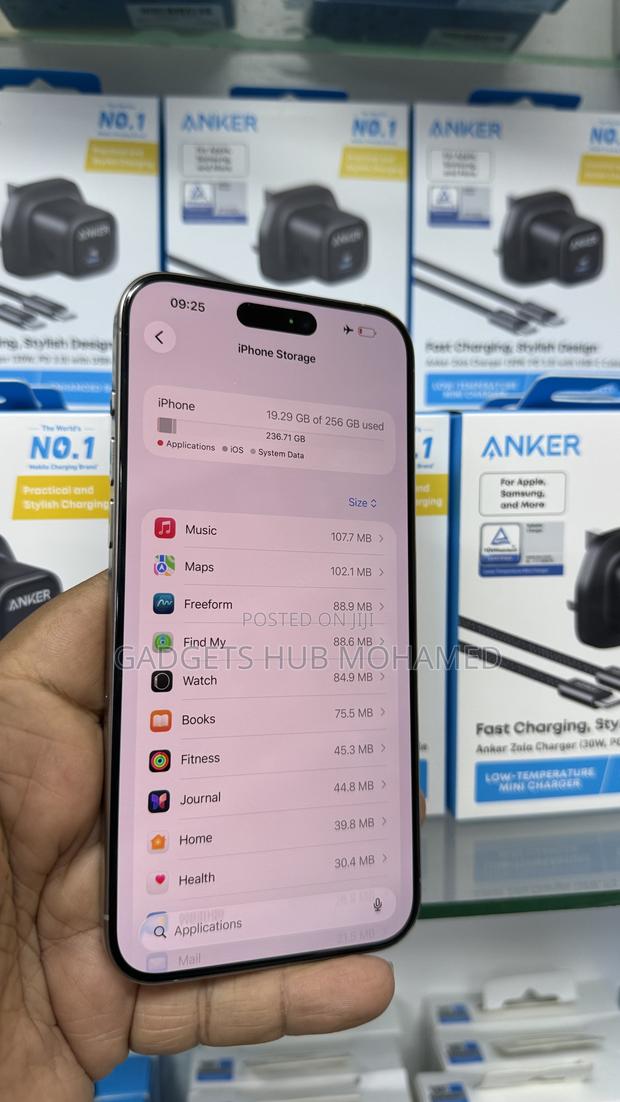 Apple iPhone 15 Pro Max 256 GB - thumbnail 4