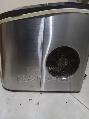 Countertop Ice Cube Maker