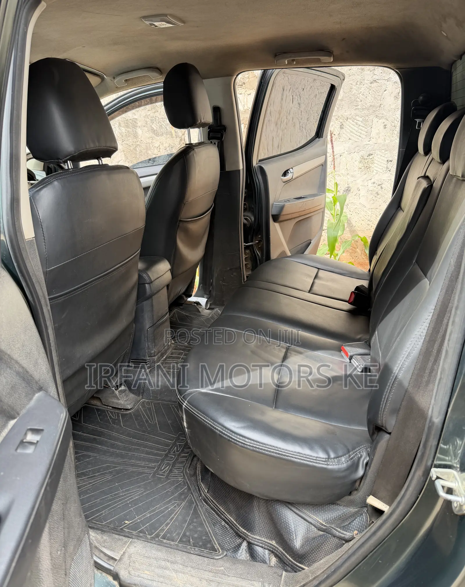 Isuzu D-MAX 2015 Green