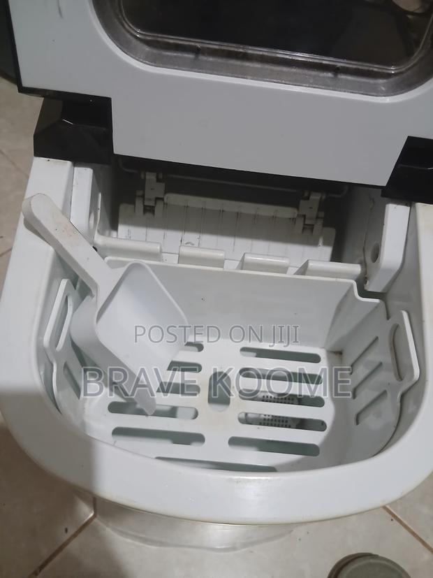 Countertop Ice Cube Maker - thumbnail 5