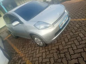 Toyota Passo 2007 Silver