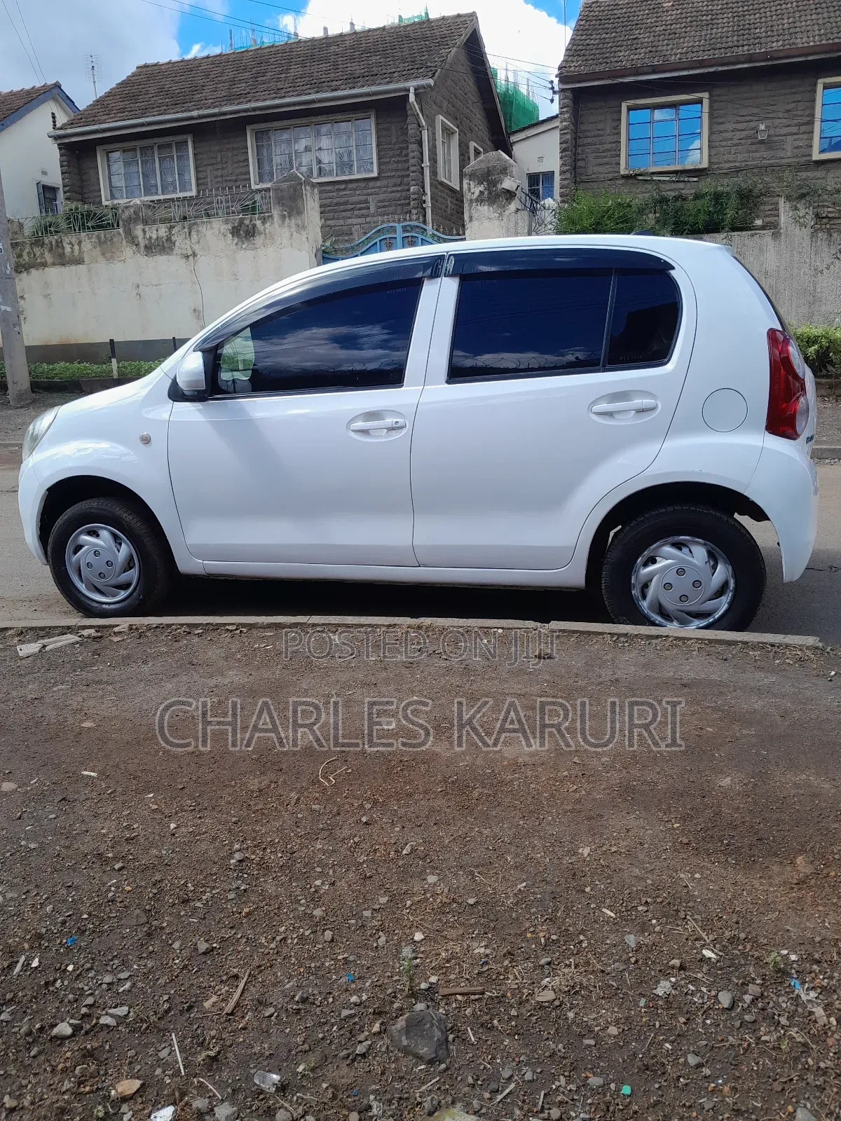 Toyota Passo 1.0 AWD 2012 White