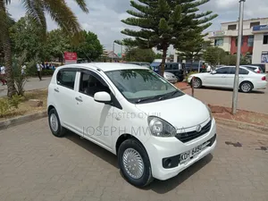 Daihatsu Mira 2015 White