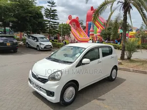 Daihatsu Mira 2015 White