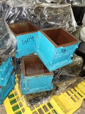 Testing Concrete Cube Moulds