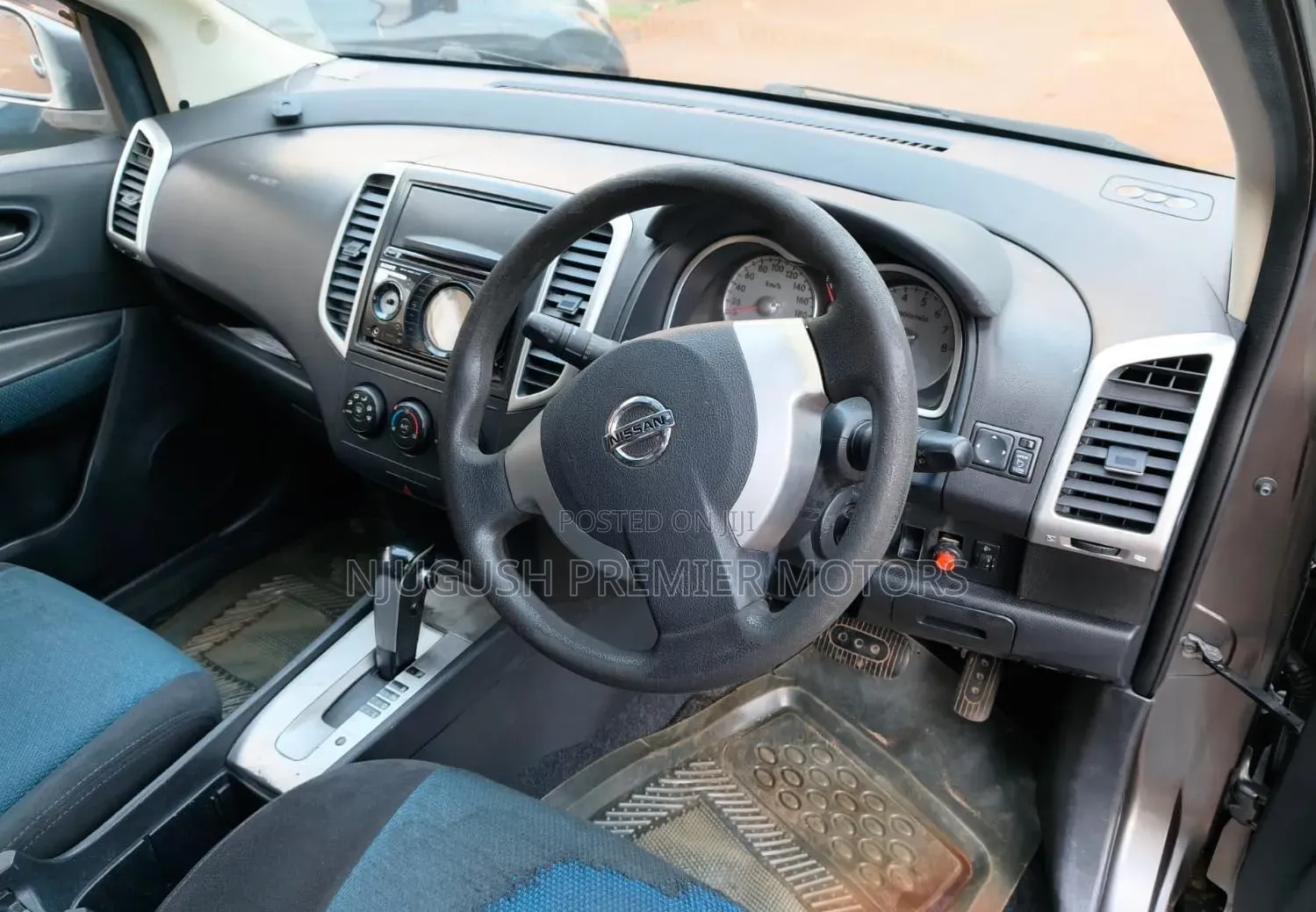 Nissan Wingroad 2010 Gray