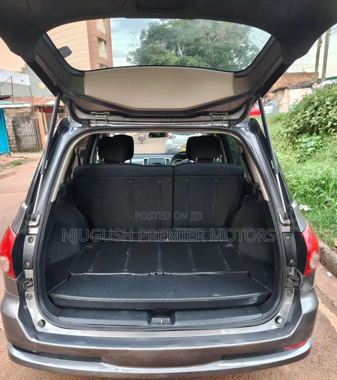 Nissan Wingroad 2010 Gray
