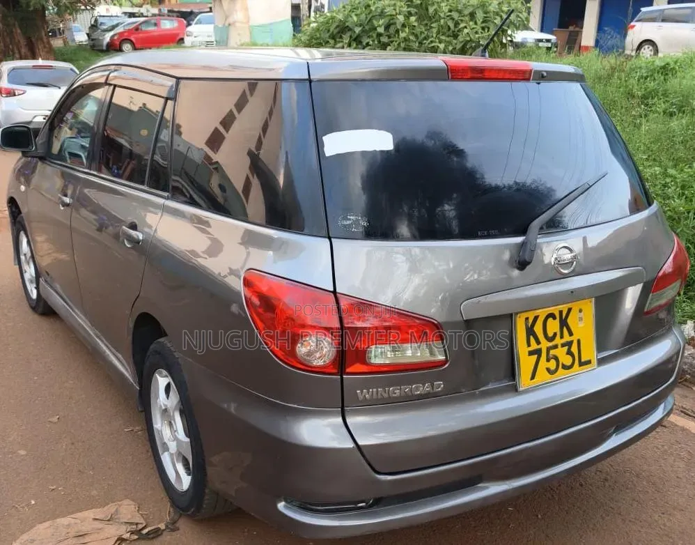 Nissan Wingroad 2010 Gray