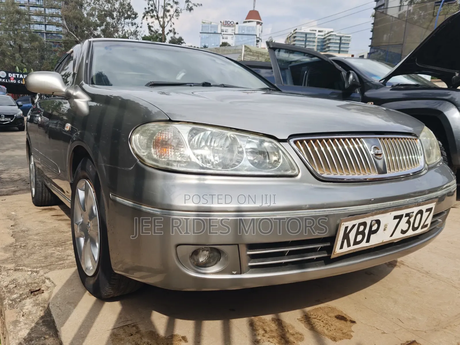 Nissan Bluebird 2004 Gray