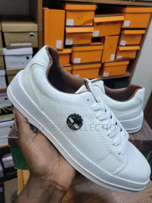 ★ High Quality White Shoes | Premium Casual Fashion Footwear ✓