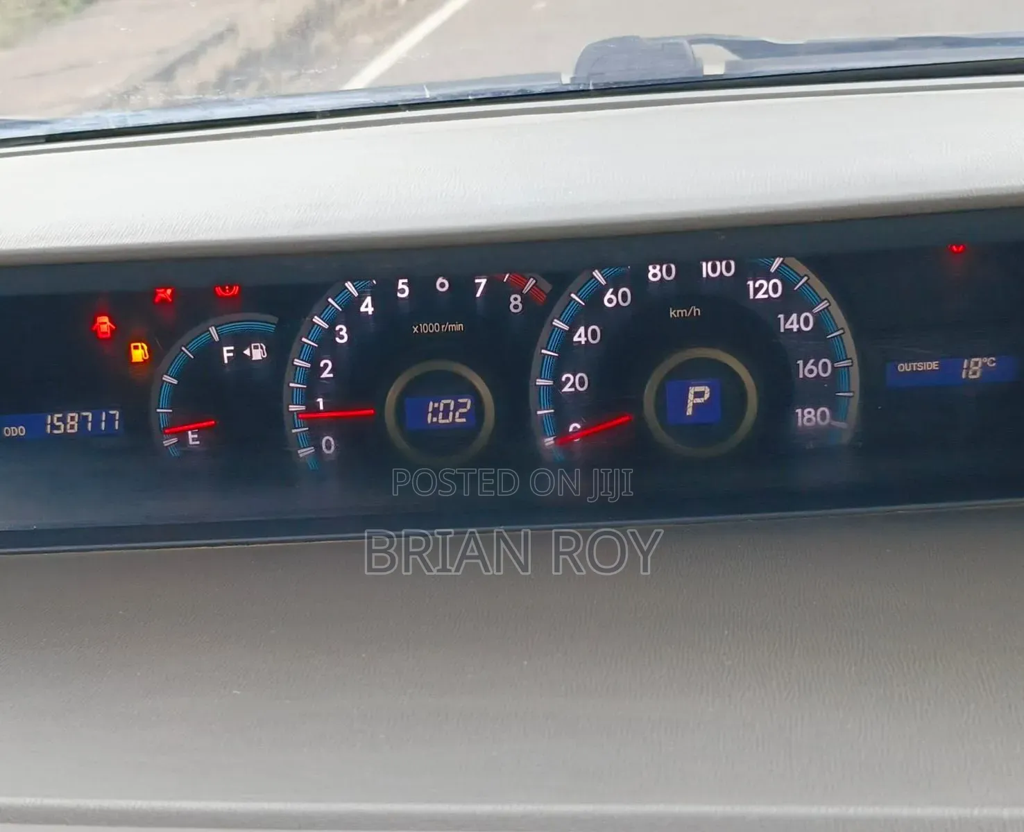 Toyota Noah 2011 Gold