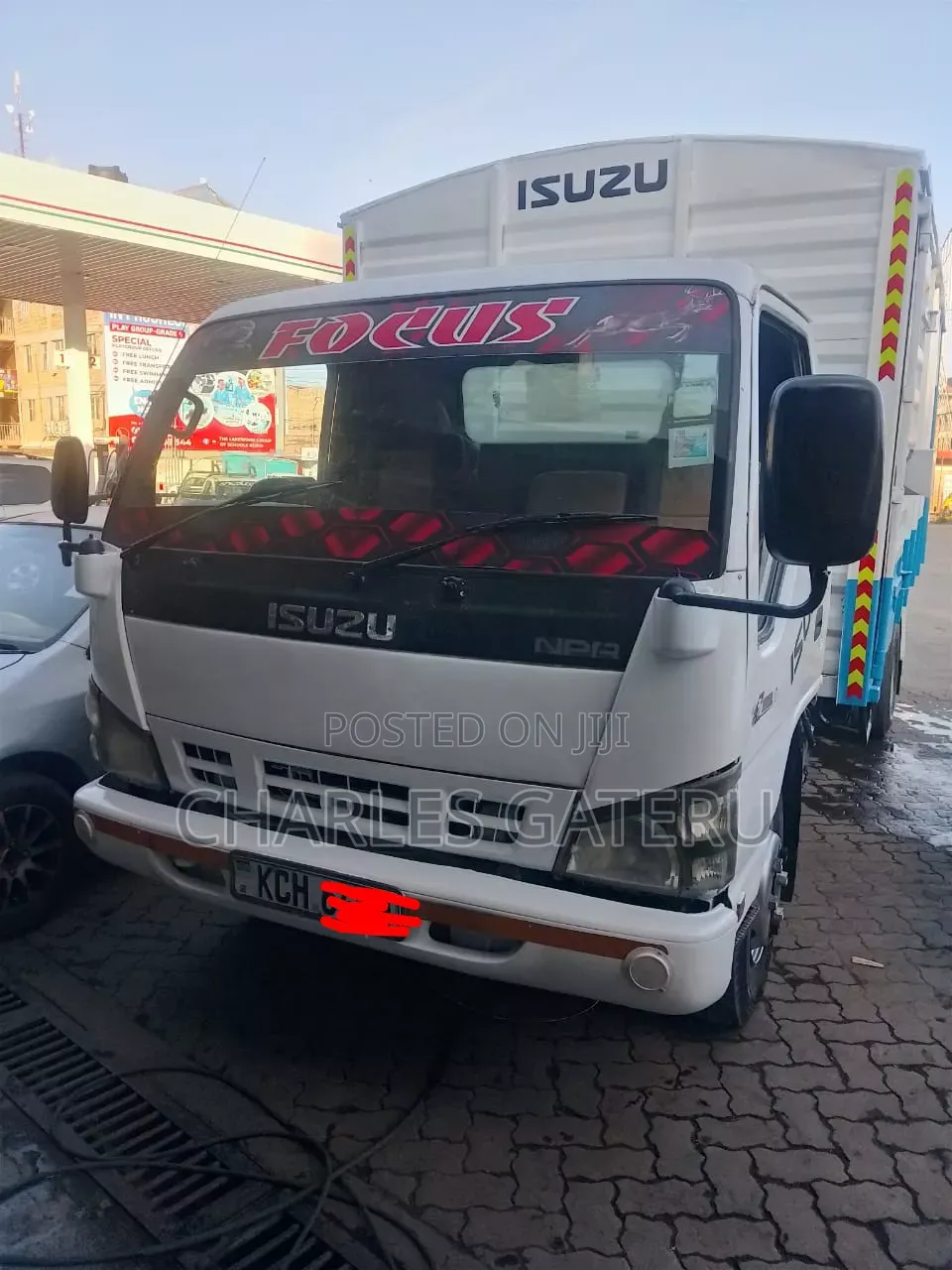 Isuzu NPR Lorry 2015 White
