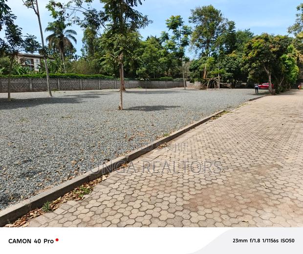 Commercial Property for Lease - thumbnail 2