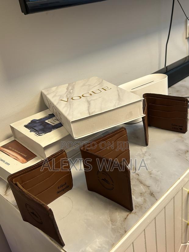 Pure Leather Wallets - thumbnail 3