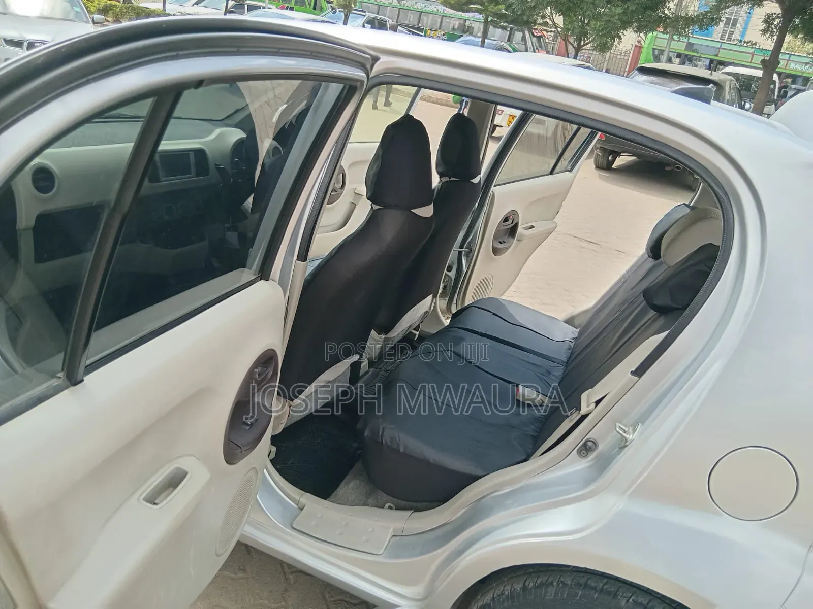 Toyota Passo 2012 Silver