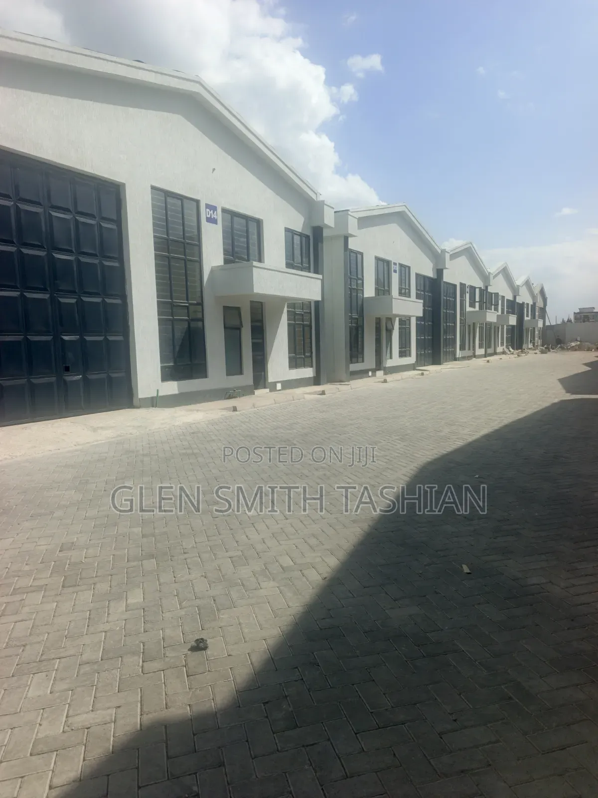 3,500sqft Warehouse/Godown to Let