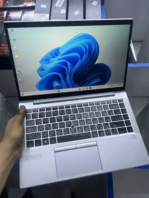 Laptop HP EliteBook 830 G7 8GB Intel Core i5 SSD 256GB
