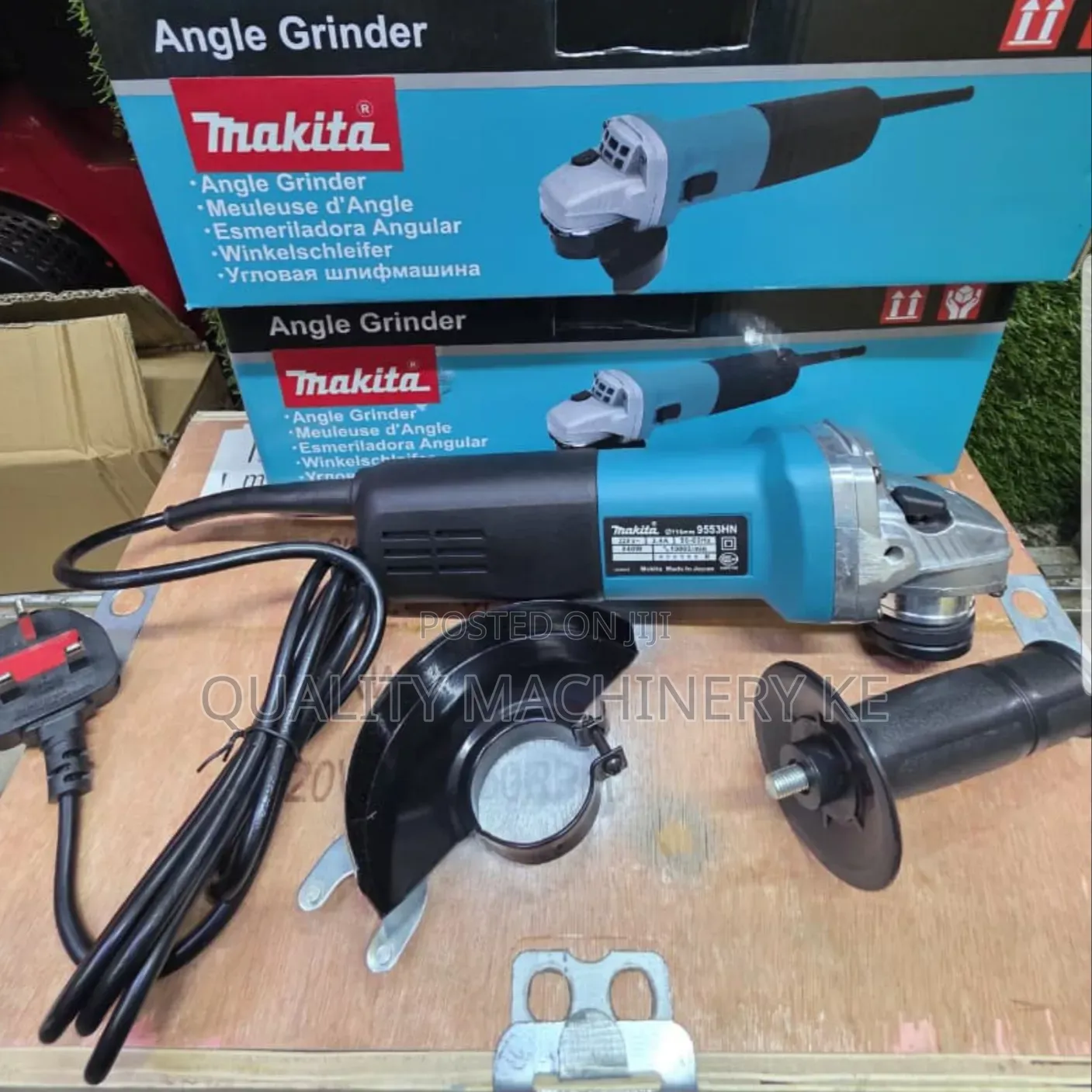 Comfortable Makita Angle Grinder 4"